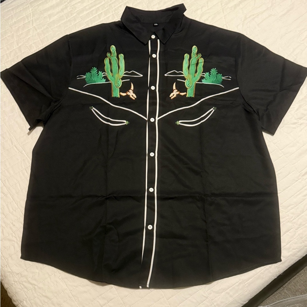 Men’s silk-feel western print shirt